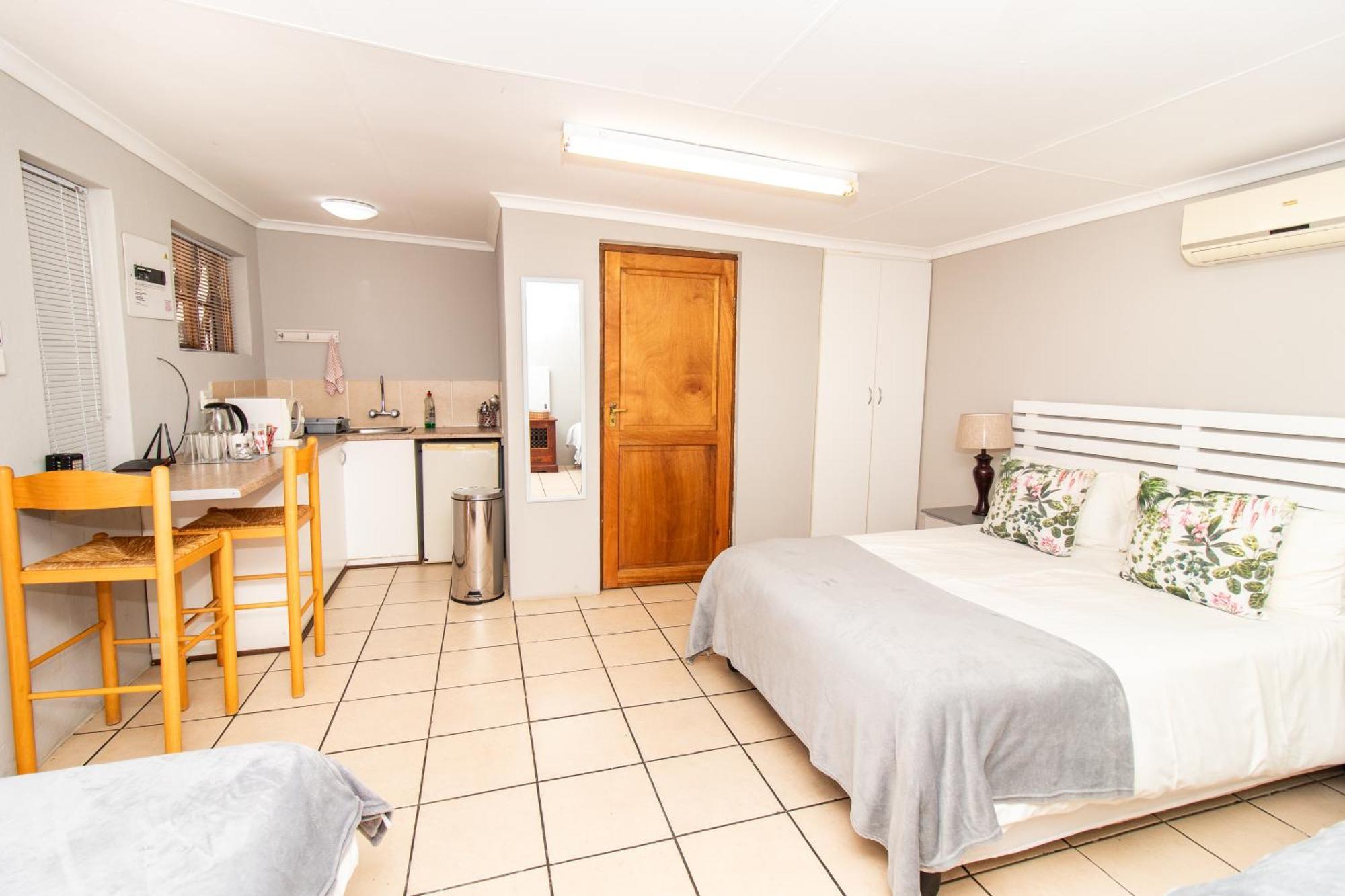 Glenmore Guesthouse ブルームフォンテーン エクステリア 写真
